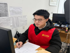 以专业为帆  在评标一线破浪前行—记2025年第四序度“新进之星”缪琪皓